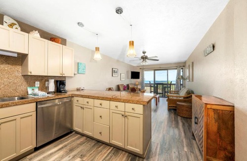 Nawiliwili Apartment | Banyan Harbor Resort