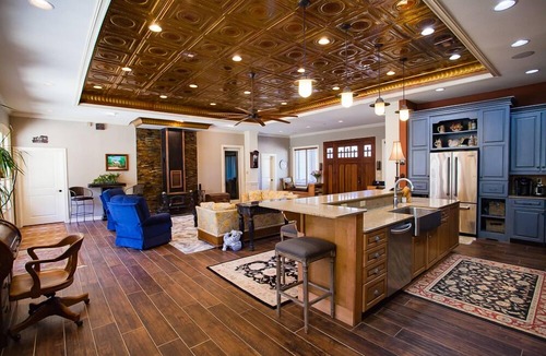 Bartlesville Bed & Breakfast | BarDew Valley Inn