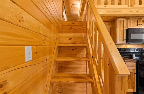 Gilmer Cabin | Barnwell Mountain Cabins #59