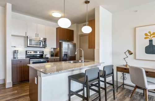 Fairview Apartment | Barsala l Modern 2BD Haven in McKinney: Cozy & Modern