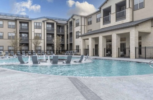 Fairview Apartment | Barsala l Modern 2BD Haven in McKinney: Cozy & Modern
