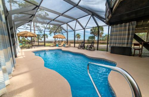 Coffeyville House | Bay Beauty