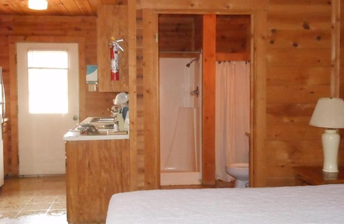Bridgeport Resort | Bay Landing Camping Resort Cabin 17
