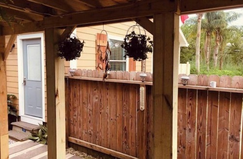 Dickinson Cottage | Bayside Cottage