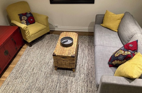 The Beach Triangle Apartment | Beaches - Fresh and cozy guest suite in great location