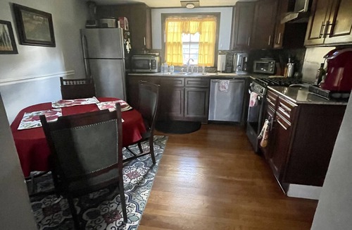 Dunkirk Condo | Beachfront Historic home 2br/1Ba apt. w/ Steam Shower, WiFi, Netflix, Disney+