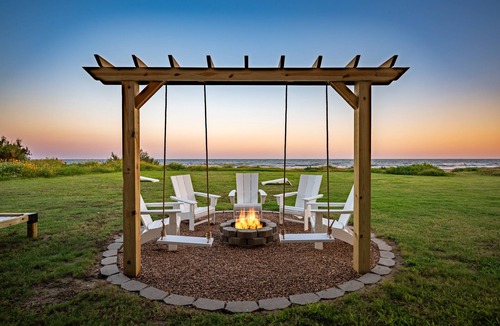 Port Bolivar House | Beachfront Oasis! Swim Spa, Firepit, Slide + More!