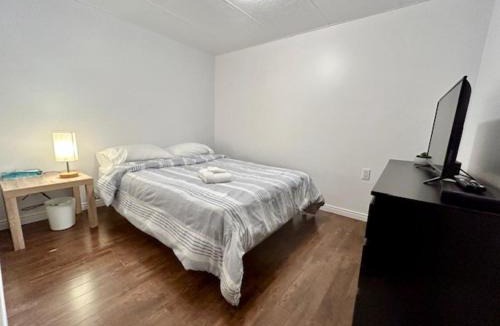 Val-d'Or Apartment | Beau studio 2 chambres