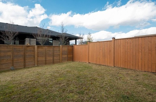 Niagara Falls House | Beautiful 3bed/3bath 6 Mins to Falls/Free Parking