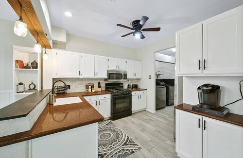 Barker House | Beautiful 4 bdrm 2.5 bath home with pool and spa-Lawn and Pool Care included!
