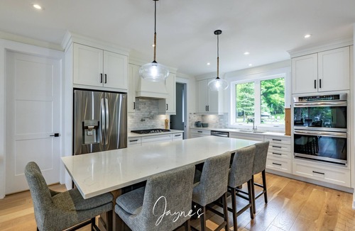 Lake of Bays Cottage | Beautiful 5 bed 3 bath cottage on Lake of Bays
