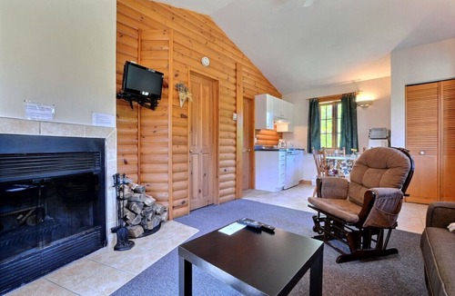 Val David Villa | Beautiful cottage in Val-David - Log house #5