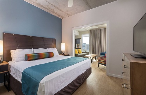 Market District Resort | Beautiful Downtown Austin 1BR Studio Deluxe