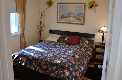 LaSalle Apartment | Beautiful fully equipped 2 bedroom apartment