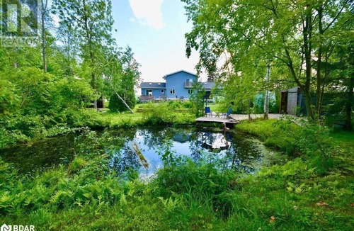 Oro-Medonte House | Beautiful lake view cottage ,Shallow Beach, Backyard privacy.Mid-Term
