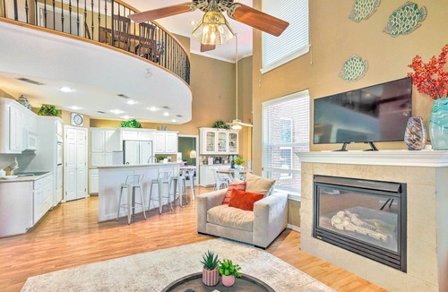 Walden on Lake Conroe House | Beautiful Montgomery Home w/Lakefront Deck!