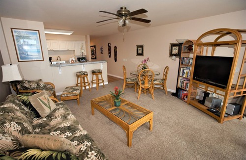 Wailua Condo | Beautiful Spacious Oceanfront Condo on Wailua Bay