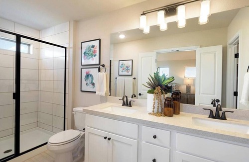 Austin House | Beautifully Decorated 3 Bedroom 2 Bathroom Home Near Downtown
