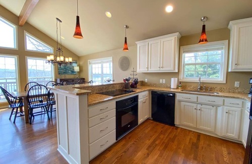 Beaver Shores House | Beaver Lakefront Luxury+Views+Hot Tub+Spacious+Fun