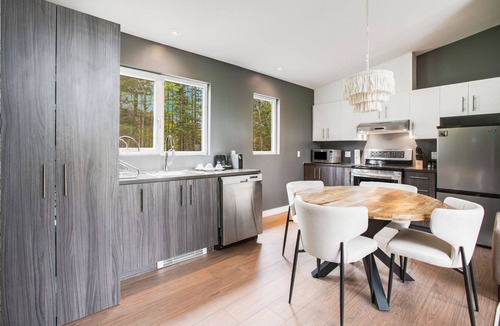 La Conception Villa | Bel Air Tremblant CLAIR DE LUNE : 2 CHAMBRES, JACUZZI PRIVÉ