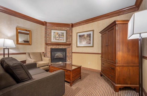 Cornwall Hotel | Best Western Parkway Inn & Conference Centre