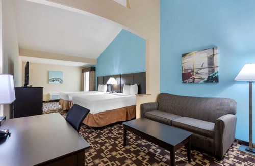 Arlington Hotel | Best Western Plus Arlington North Hotel & Suites