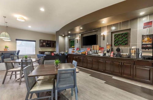 Duncanville Hotel | Best Western Plus Duncanville Dallas