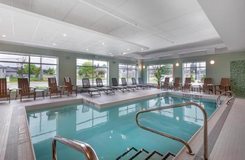 Lindsay Hotel | Best Western Plus Kawartha Lakes Hotel & Suites