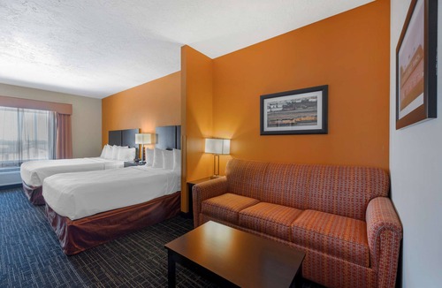 North Platte Hotel | Best Western Plus North Platte Inn & Suites