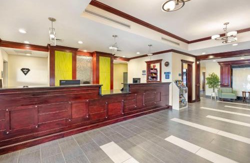 Pratt Hotel | Best Western Plus Pratt