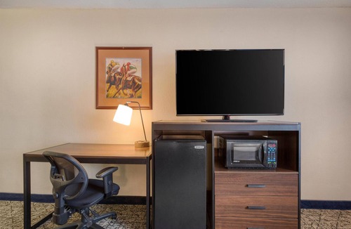Hot Springs Hotel | Best Western Winners Circle