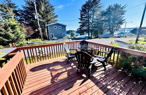 Kodiak House | Big Bear: Spacious 4-Bedroom Near the Ocean