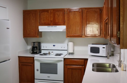 Fayetteville House | Big Time Razorback Moan Place - Centrally Located -1.5miles to Campus