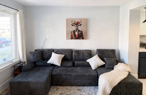 Walkerville House | Black Door Bungalow