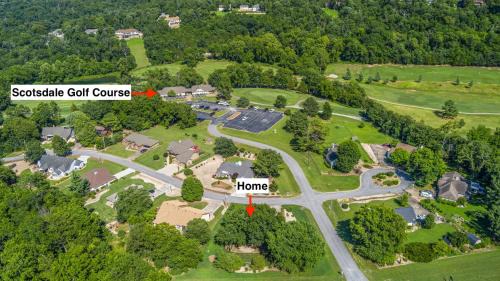 Bella Vista House | Bogey Abode-ON Golf Course- Half mi to Bike Trail
