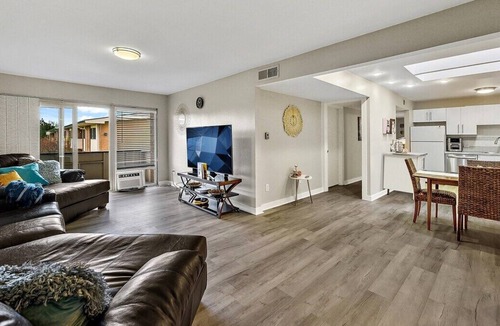 Boulder Condo | Boulder Hideaway: Views + Brews + Pets + Hot Tub