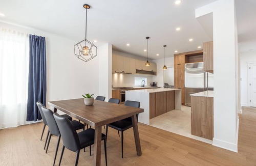 Notre-Dame-de-l'Ile-Perrot House | Brand new 4 bedroom spacious home with luxury kitchen. 30 min from Montreal.