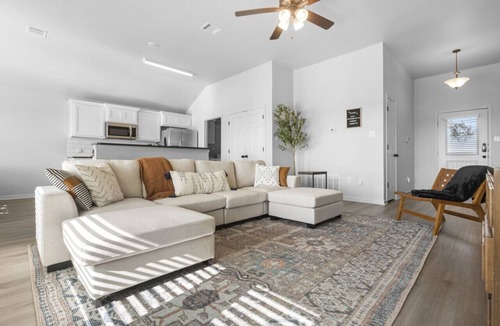 Leon Junction House | Brand-New Med District Home