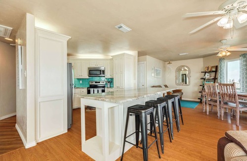 Surfside Beach House | Breakers Edge - Waterfront, 8 Sides of Sunshine!