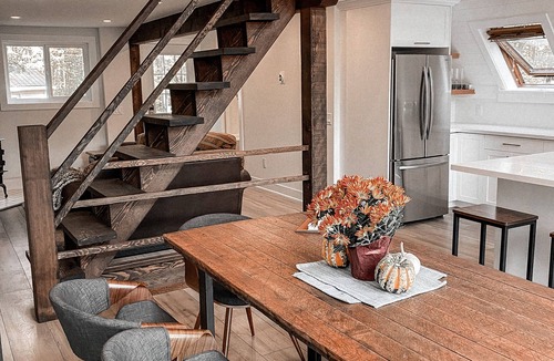 Minden Hills Cottage | Bright A-Frame Cottage on the Lake