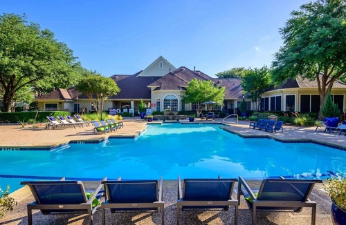 Plano Apartment | Bright & Cozy 2BR WORKERfriendly, Pool&Gym+KINGbed