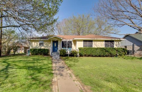 Granbury House | Bring Your Boat! 'Granbury on the Lake' w/Deck