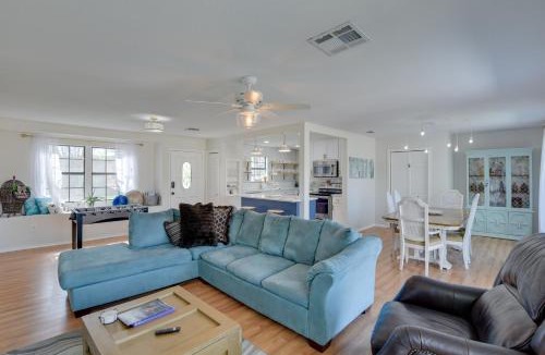 Granbury House | Bring Your Boat! 'Granbury on the Lake' w/Deck