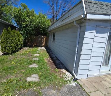 Brossard House | Brossard room 3