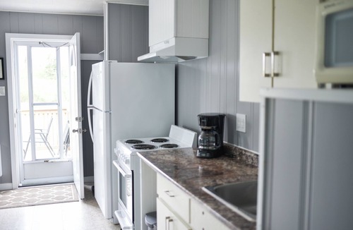 Rossport Hotel | Jackfish Lake Cottages Motel