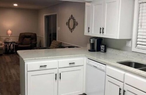 Scott House | Cajun Properties- 3 bedroom 2.5 bath, bonus room