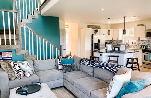 Goobies Cottage | Calming Cabin Retreat