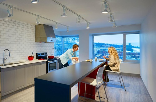 Quartier des Spectacles Hotel | Campus1 MTL Student Residence
