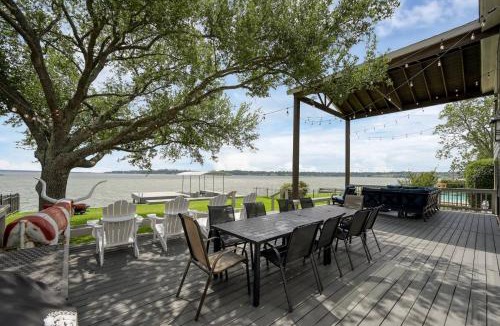 Walden on Lake Conroe House | Canterbury Lane