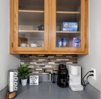 West Arlington House | Casa de Vendedor, 9 mins to Stadium, Sleeps 15!